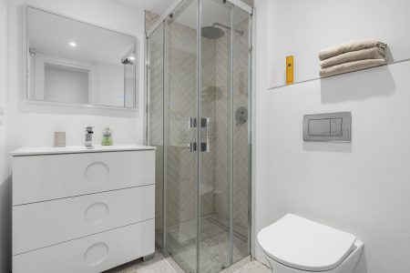 2025.07.31 - Brian Nielson homes - Calle Juliana de Miraflores 19 - 01 - apart P 21