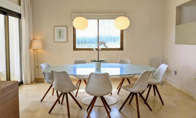 309335281