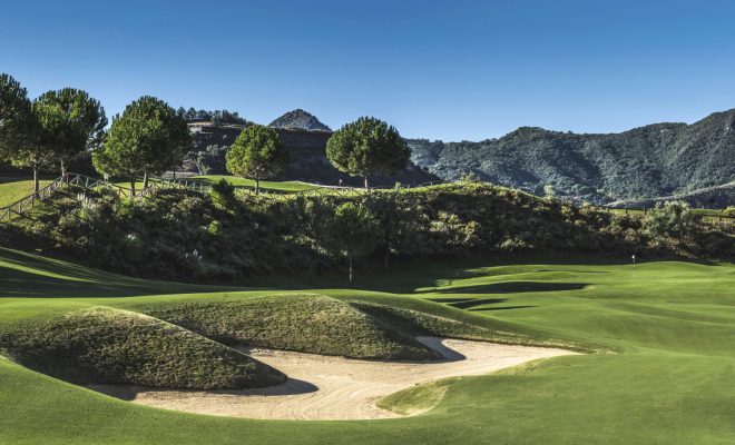 GOLF COURSE 4