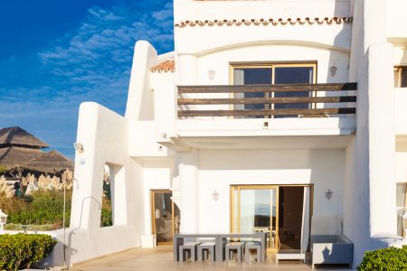 coral-beach-aparthotel-marbella-09